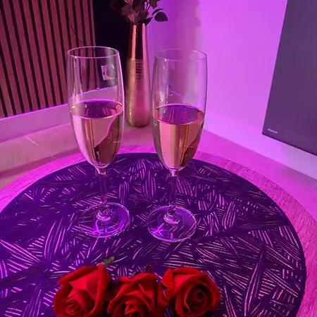 Romantique La Parenthese Angevine Love&spa